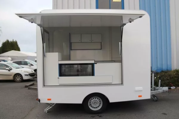 FOODTRUCK BASIQUE TRAILER 250